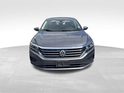 2022 Volkswagen Passat 2.0T SE