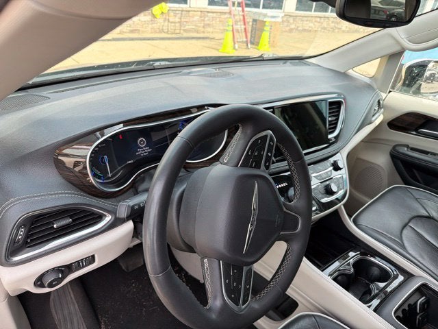 2023 Chrysler Pacifica Hybrid Limited