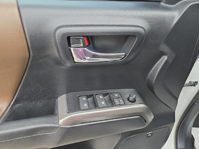 2019 Toyota Tacoma Limited V6