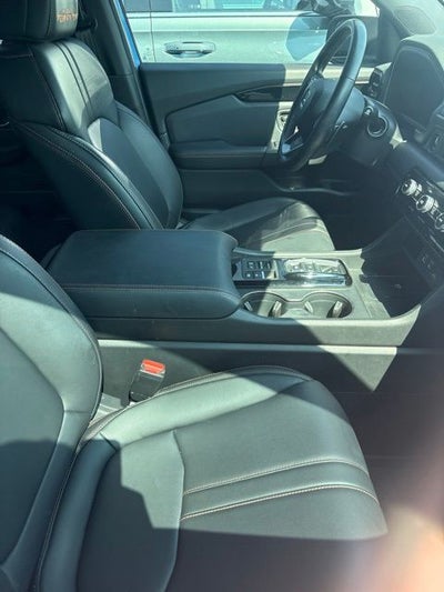 2023 Honda Pilot TrailSport