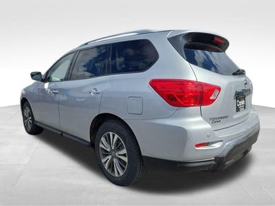 2020 Nissan Pathfinder SV