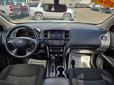 2020 Nissan Pathfinder SV