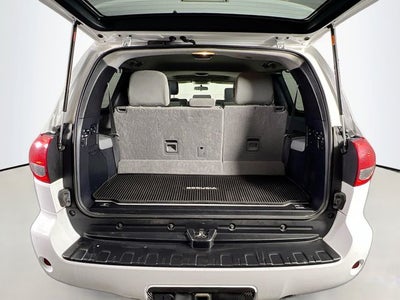 2017 Toyota Sequoia SR5 5.7L