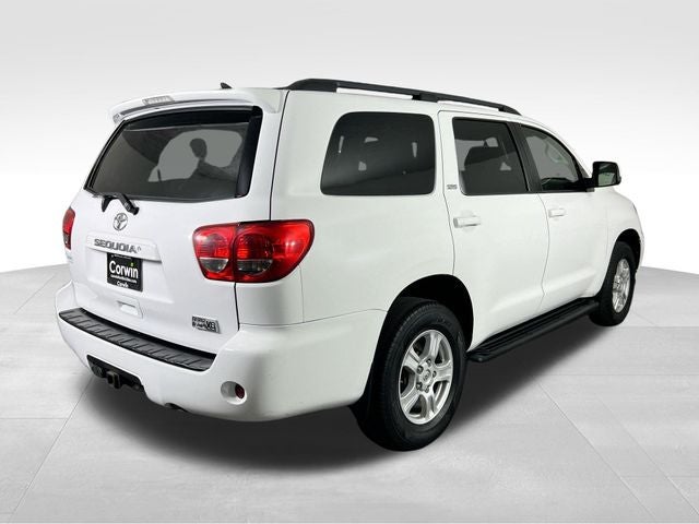 2017 Toyota Sequoia SR5 5.7L