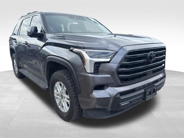 2023 Toyota Sequoia SR5