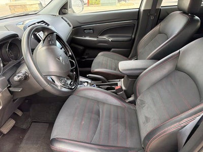 2025 Mitsubishi Outlander Sport 2.0 SE