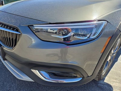 2018 Buick Regal TourX Essence