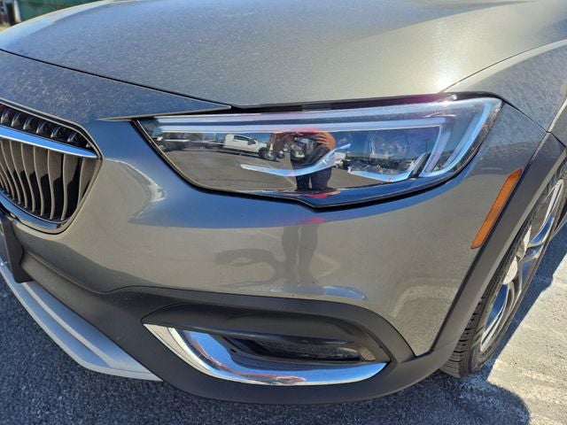2018 Buick Regal TourX Essence