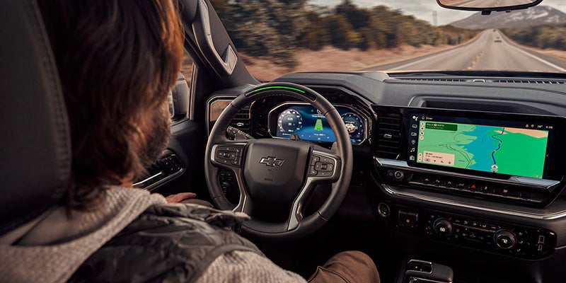 2026 Chevrolet Silverado 1500 infotainment and navigation system